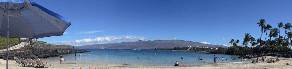Beach on the Kona coast, Big Island, Hawaii