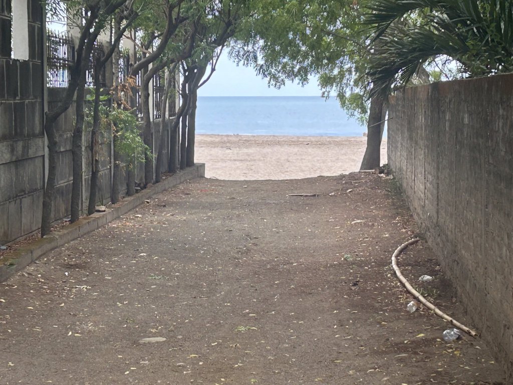 Path to the beach at Playa Marsella, Nicaragua